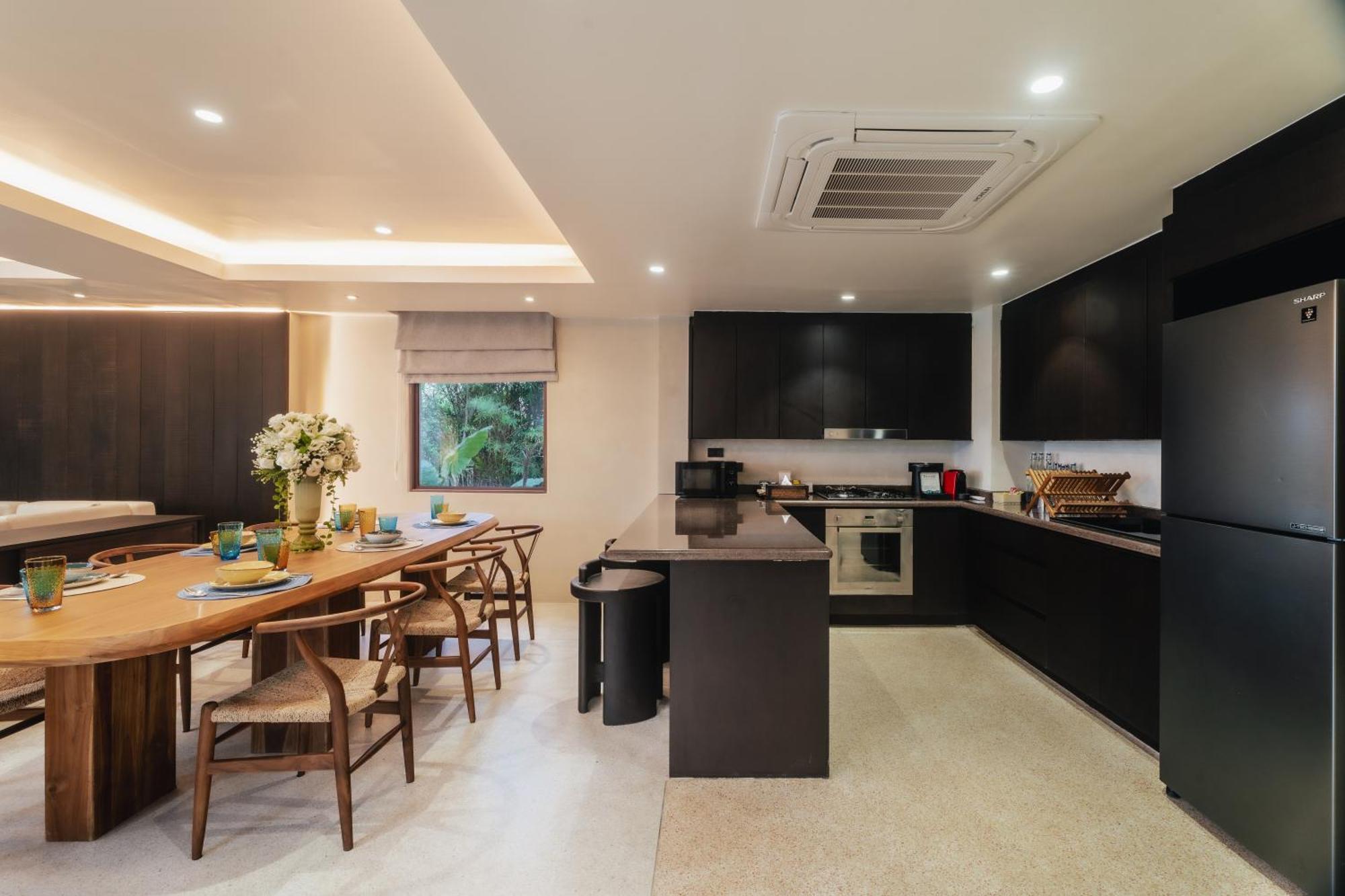 Hotel Barcelo Coconut Island, Phuket Extérieur photo A modern kitchen