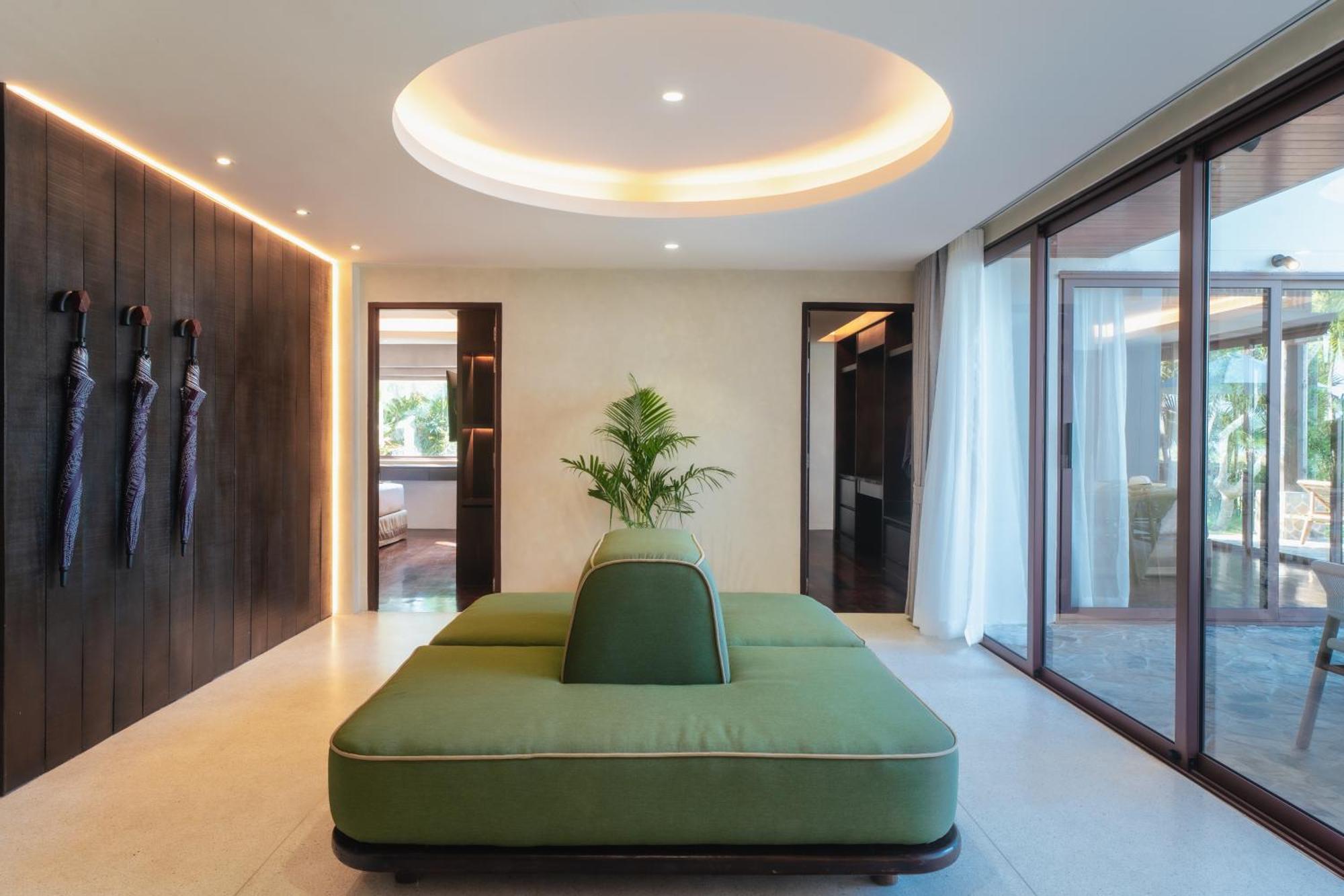 Hotel Barcelo Coconut Island, Phuket Extérieur photo The interior of the hotel